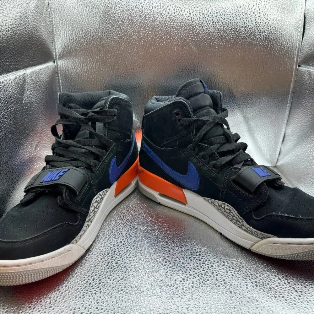 Size 10.5 Nike Air Jordan Legacy 312 Knicks Black Blue Orange Sneaker AV3922-048